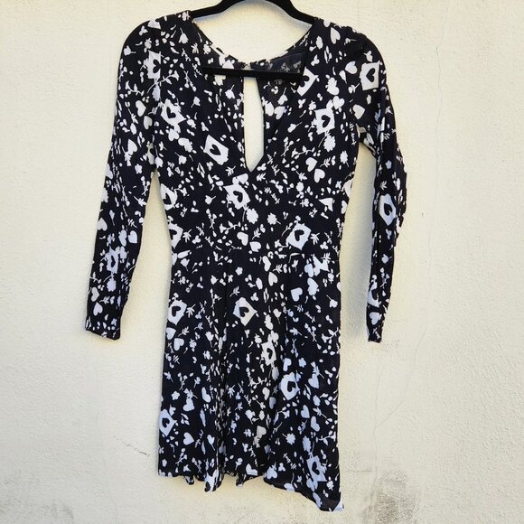 RARE Reformation F Off Hate You Heart Print Dress - Picture 5 of 10